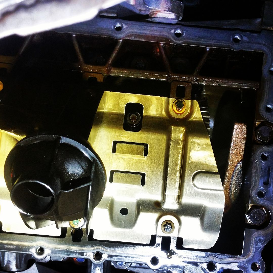 2006 330i N52 Oil Pan Gasket Replacement w/N54 information